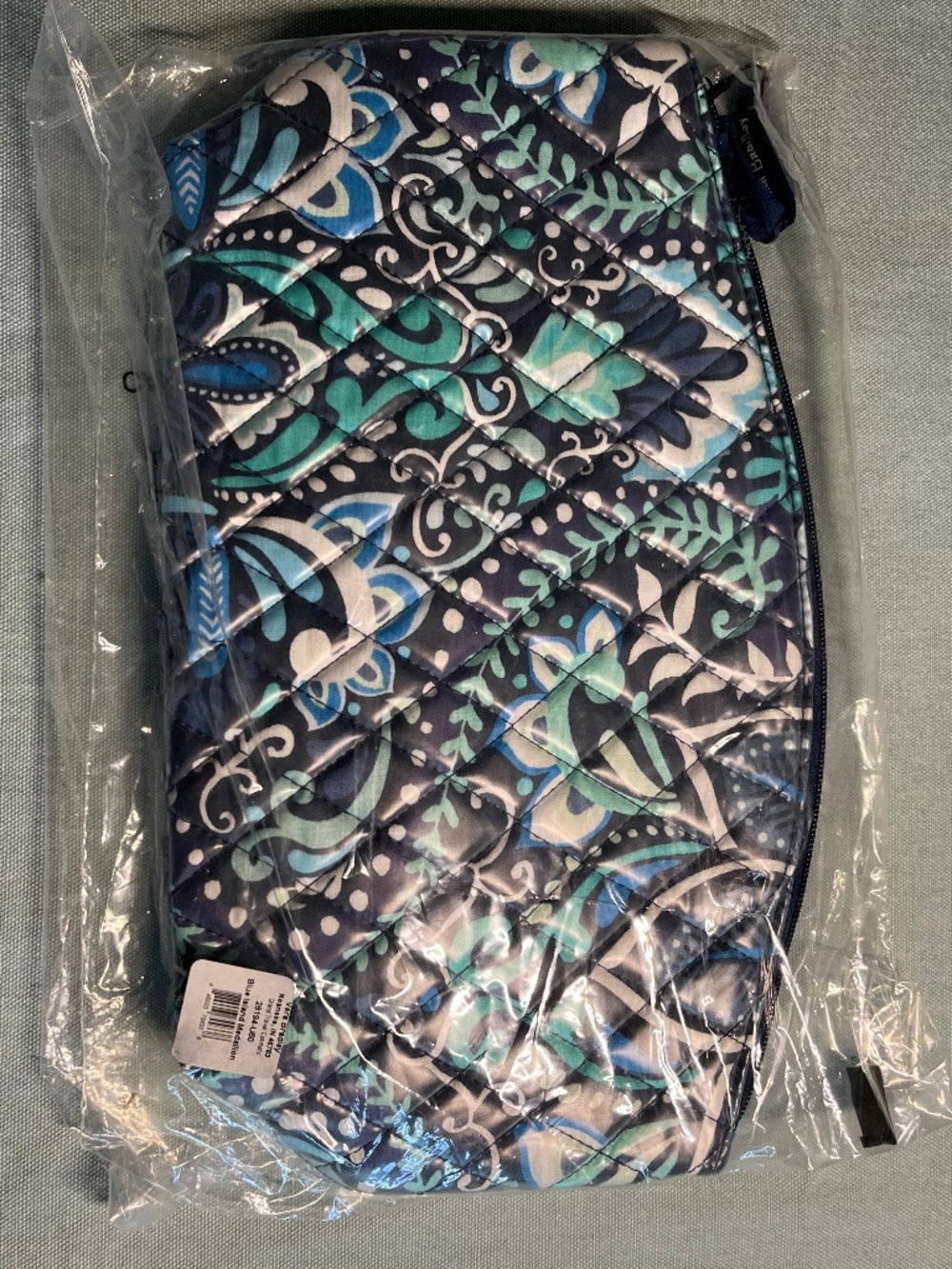Vera Bradley Grand Travel Cosmetic in Blue Island Medallion NWT